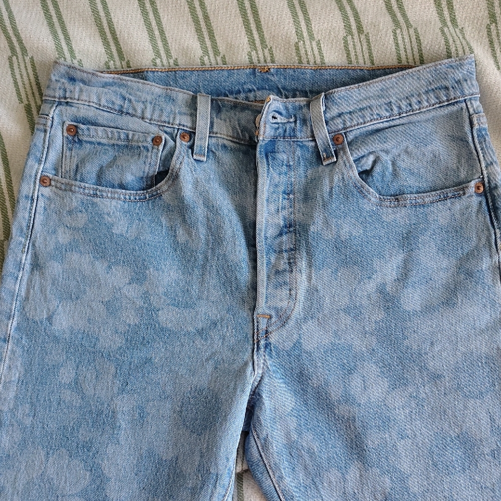 Levi's Light Blue Straight Jeans